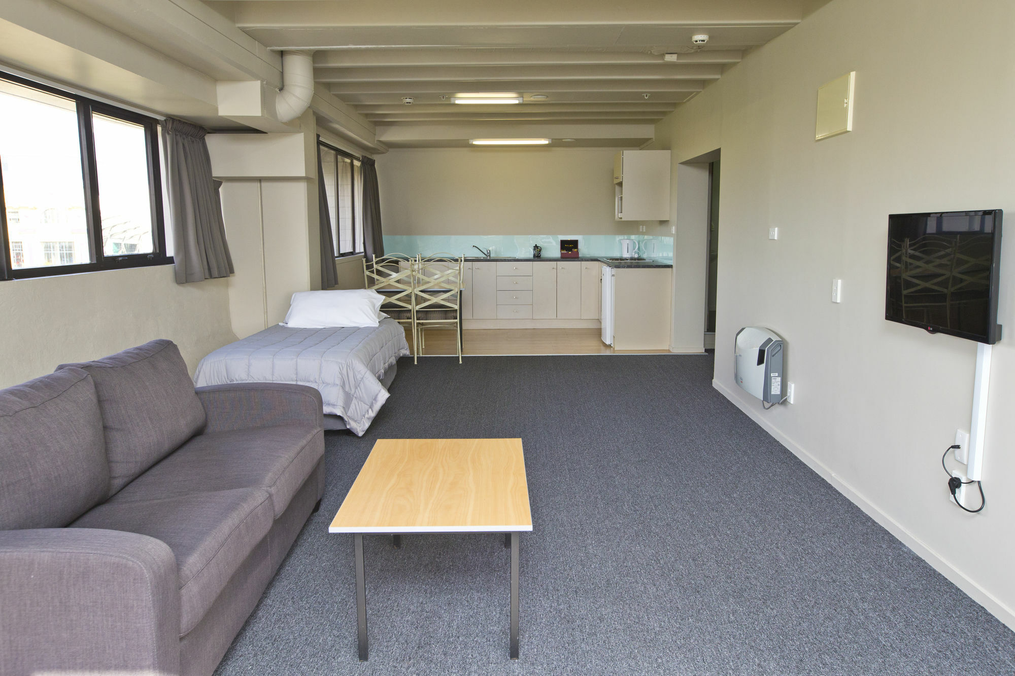 @ The Hub West Aparthotel Palmerston North Exterior foto