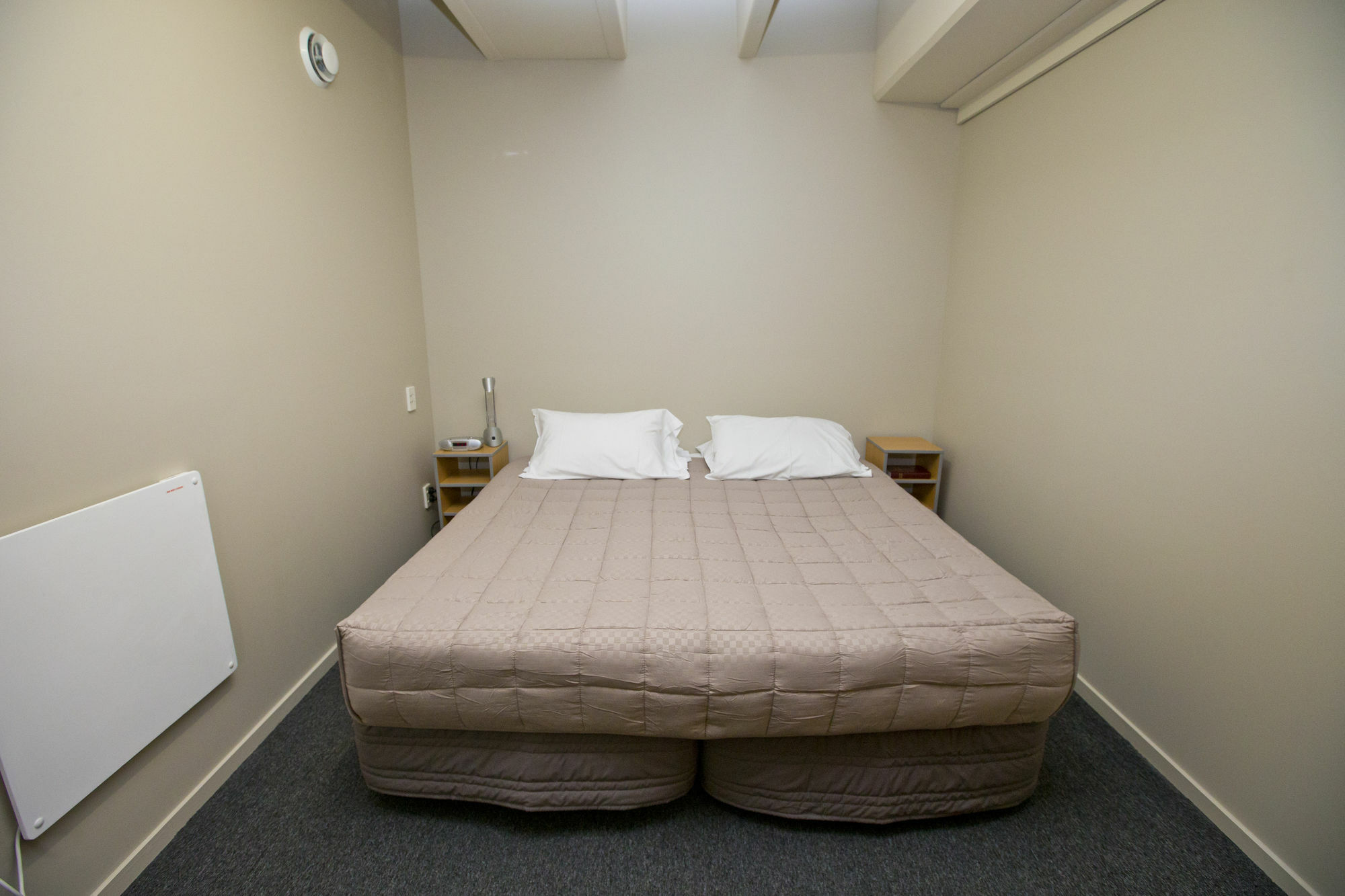 @ The Hub West Aparthotel Palmerston North Exterior foto